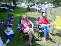 Donna & Debbie enjoy the Brandenburg show & club picnic.