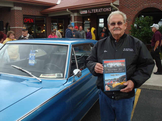 Lou Thomas smiles with his RH Best of Show