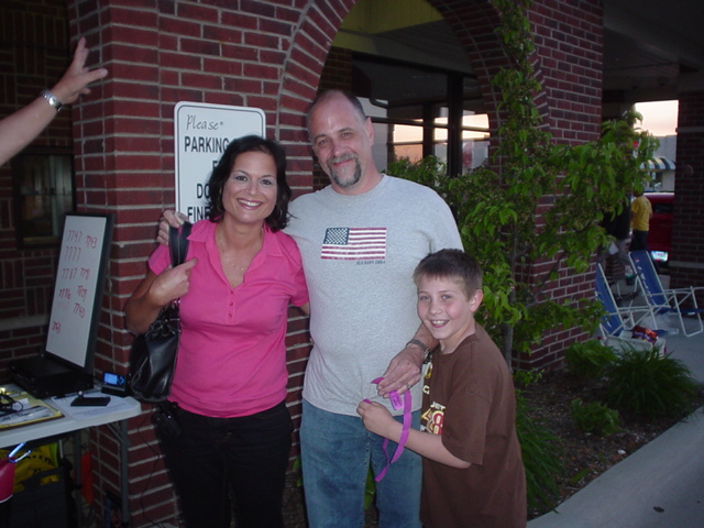 Denise from MADD gives away $50 to this lucky cruiser 5-14-07